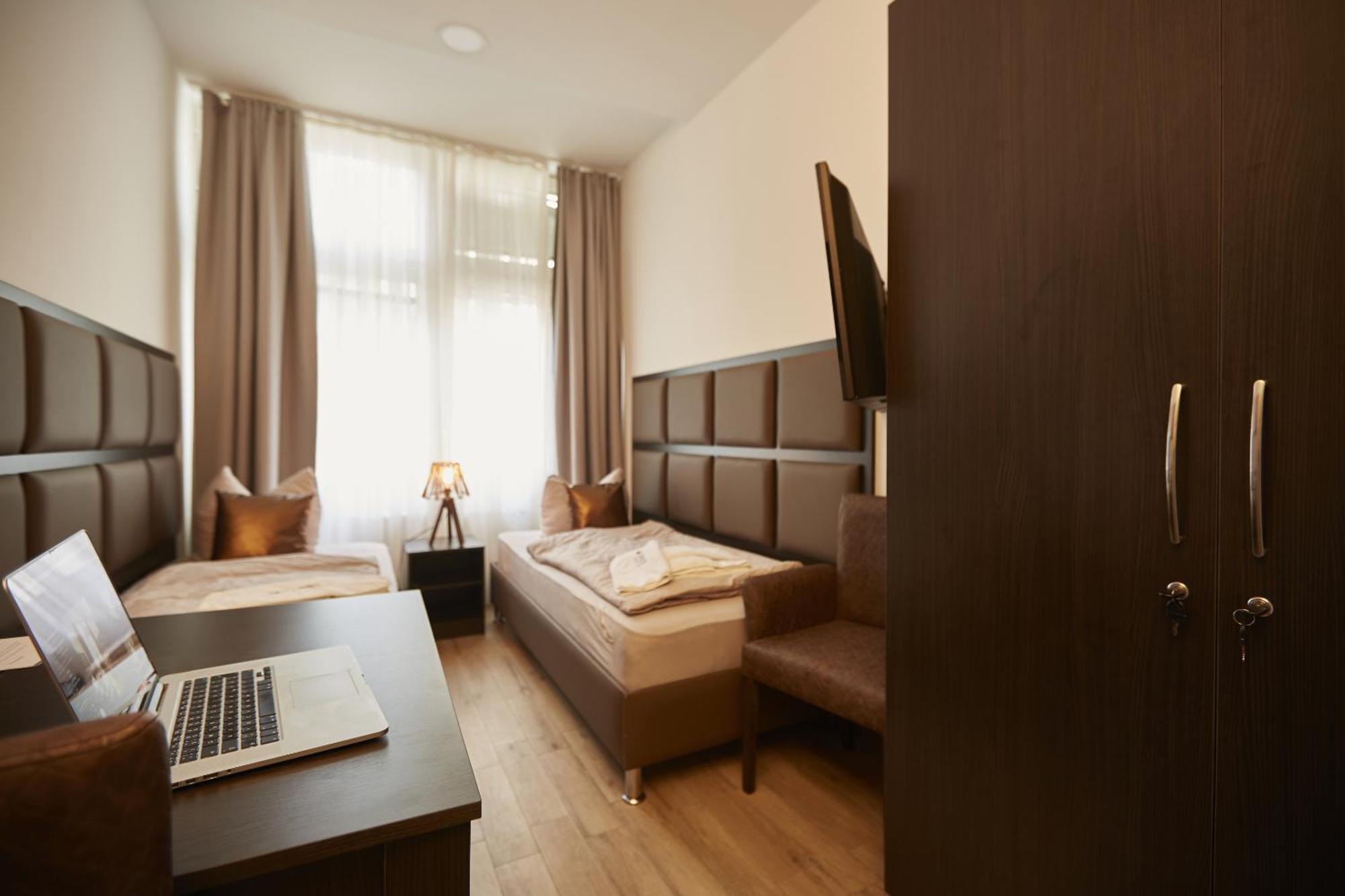 Harbour Apartments Karlsruhe Szoba fotó